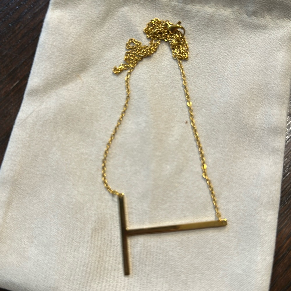 Initial necklace
